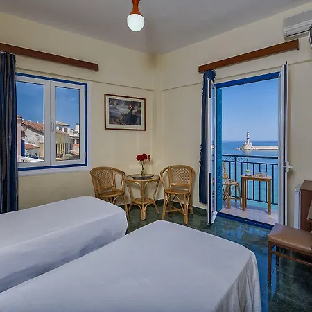 Hotel Lucia 2*