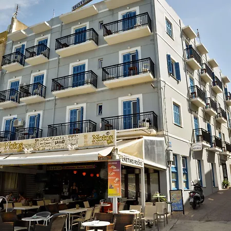 Hotel Lucia 2*