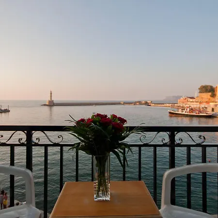 Lucia Ξενοδοχείο 2*