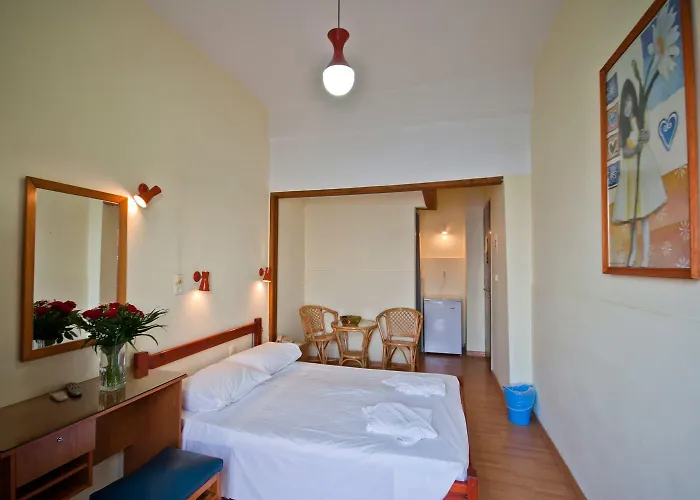 Hotel Lucia Chania (Crete)